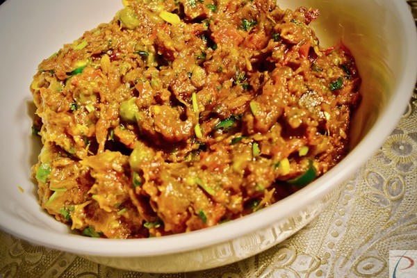 बैंगन मटर भरता की सब्जी Baigan Matar Bharta ki sabji