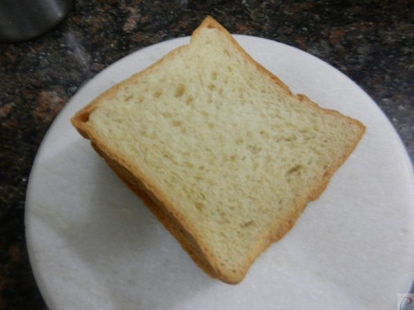 Bread ब्रेड