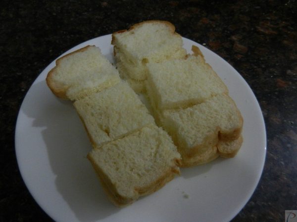 Bread in square shape ब्रेड कटी हुई